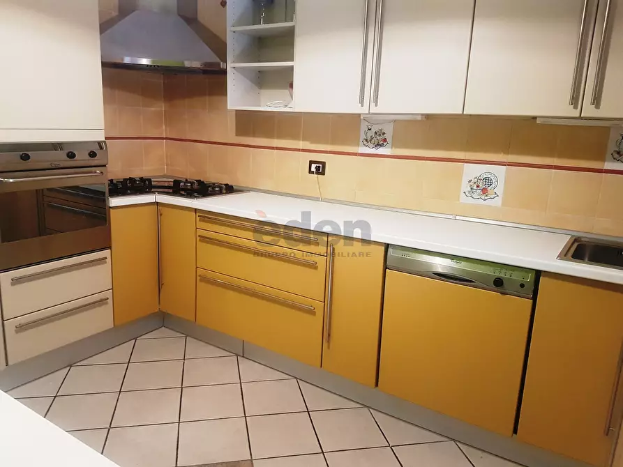 Immagine 6 di Trilocale in vendita  in Via Luigi Pasteur 22 a Modena