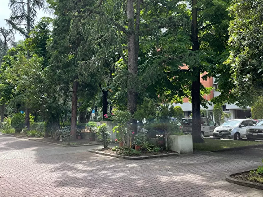 Immagine 19 di Trilocale in vendita  in Via Giuseppe Peano 13 a Modena