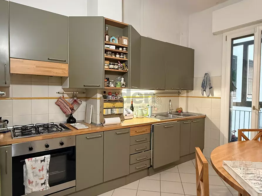 Immagine 42 di Trilocale in vendita  in viale vittorio veneto 102 a Modena