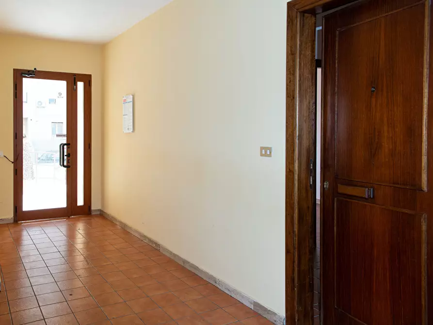 Immagine 6 di Ufficio in affitto  a Quartu Sant'elena