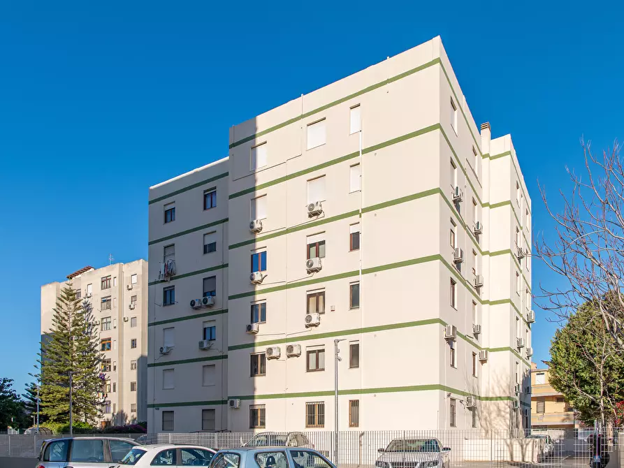 Immagine 20 di Ufficio in affitto  a Quartu Sant'elena