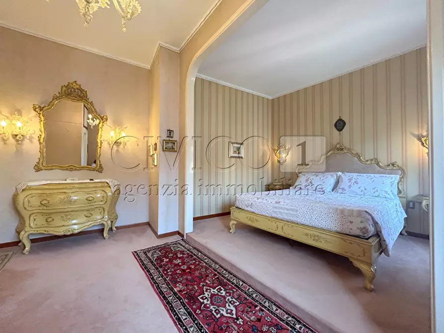 Immagine 22 di Appartamento in vendita  in Sotoportego Widmann a Venezia