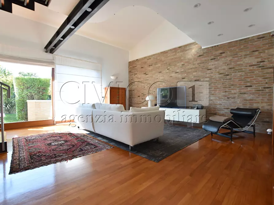 Immagine 12 di Villa in vendita  in Via Bolzano a Saonara