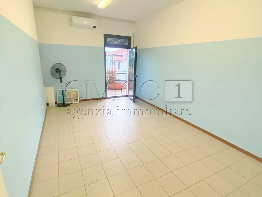 Immagine 8 di Ufficio in affitto  in Via Italia Unita 1 a Torri Di Quartesolo