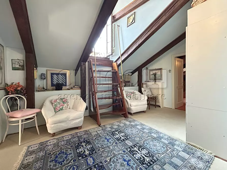Immagine 19 di Appartamento in vendita  in Sotoportego Widmann a Venezia