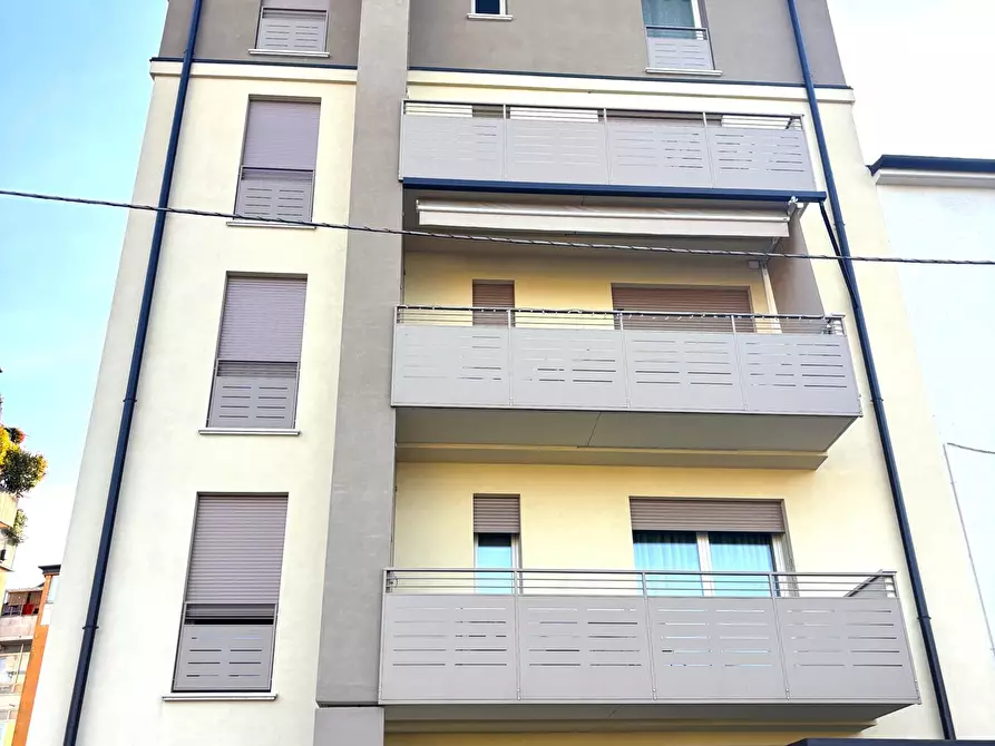 Immagine 37 di Appartamento in vendita  in Via Domenico Meschinelli 71 a Vicenza