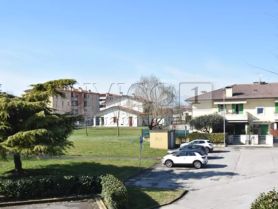 Immagine 17 di Appartamento in vendita  in Via Ferraro 80 a Dueville