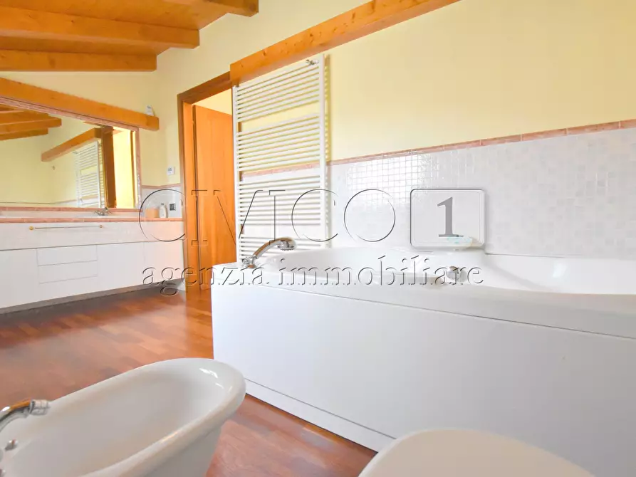 Immagine 27 di Casa bifamiliare in vendita  in Via Vangadizza a Rubano