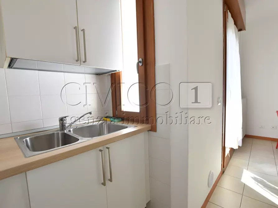 Immagine 6 di Stanza singola in affitto  in via della provvidenza 83/a a Rubano