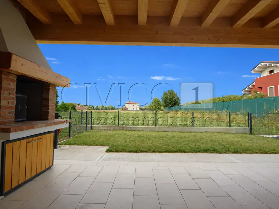 Immagine 1 di Casa bifamiliare in vendita  in Via Ponte 56 a Castegnero