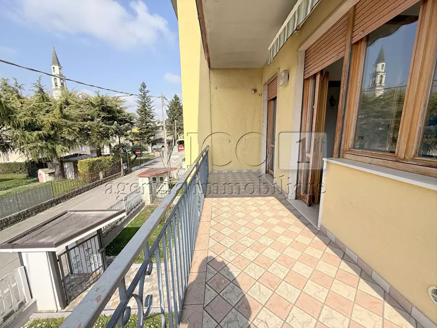Immagine 11 di Appartamento in vendita  in Via Monte Pasubio 7 a Quinto Vicentino