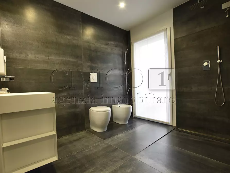 Immagine 13 di Casa bifamiliare in vendita  in Via Torrossa a Camisano Vicentino