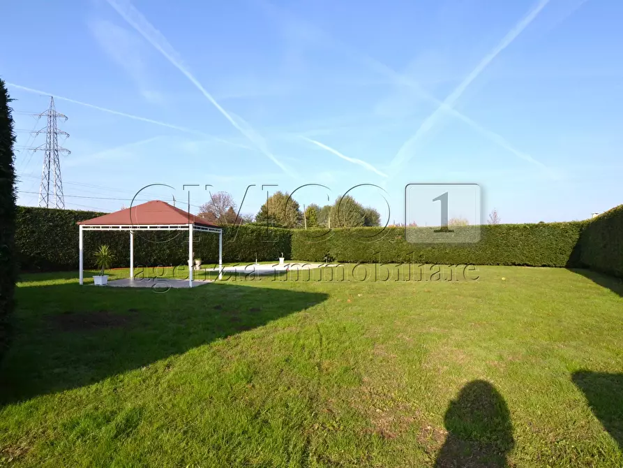 Immagine 3 di Casa bifamiliare in vendita  in Via Fiume a Piazzola Sul Brenta