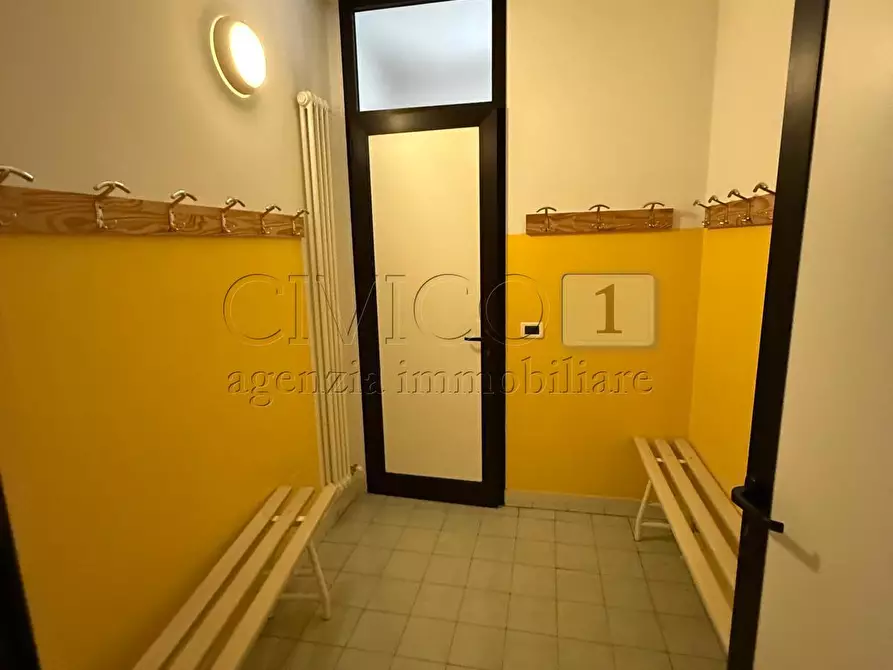 Immagine 7 di Locale commerciale in affitto  in Via Italia Unita 1 a Torri Di Quartesolo