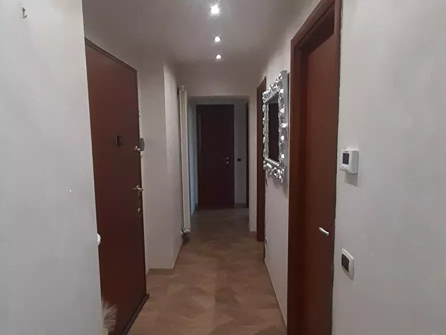 Immagine 16 di Trilocale in vendita  in Via Duca D'Aosta 10 a Somma Lombardo