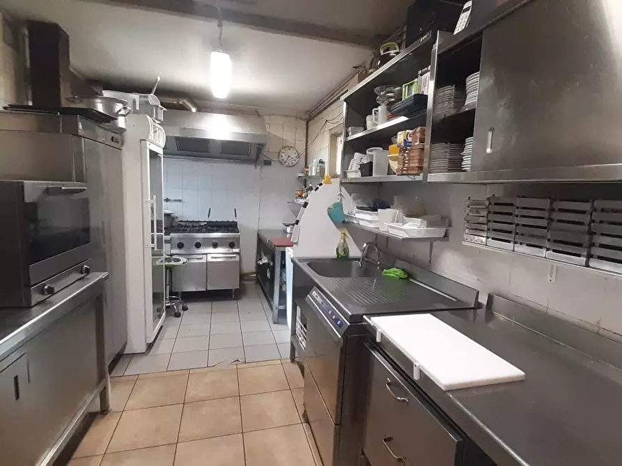 Immagine 6 di Bar / Ristorante in vendita  in via monte san martino 57 a Gallarate