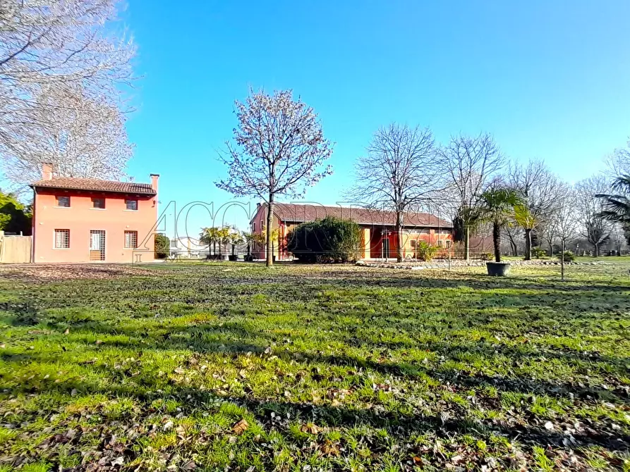 Immagine 13 di Rustico / casale in vendita  in Via Riccardo Riporti 8 a Piazzola Sul Brenta