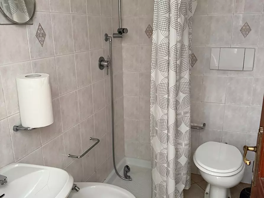 Immagine 5 di Casa semindipendente in vendita  in Via Olmarello 116 a Castelnuovo Magra