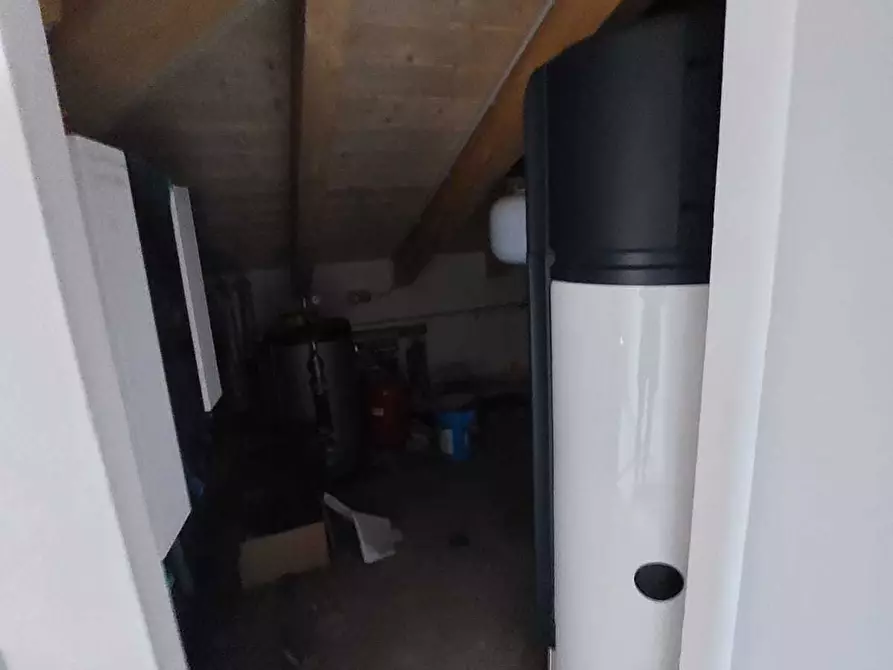 Immagine 7 di Casa semindipendente in vendita  in Strada Statale 1 262 a Ortonovo