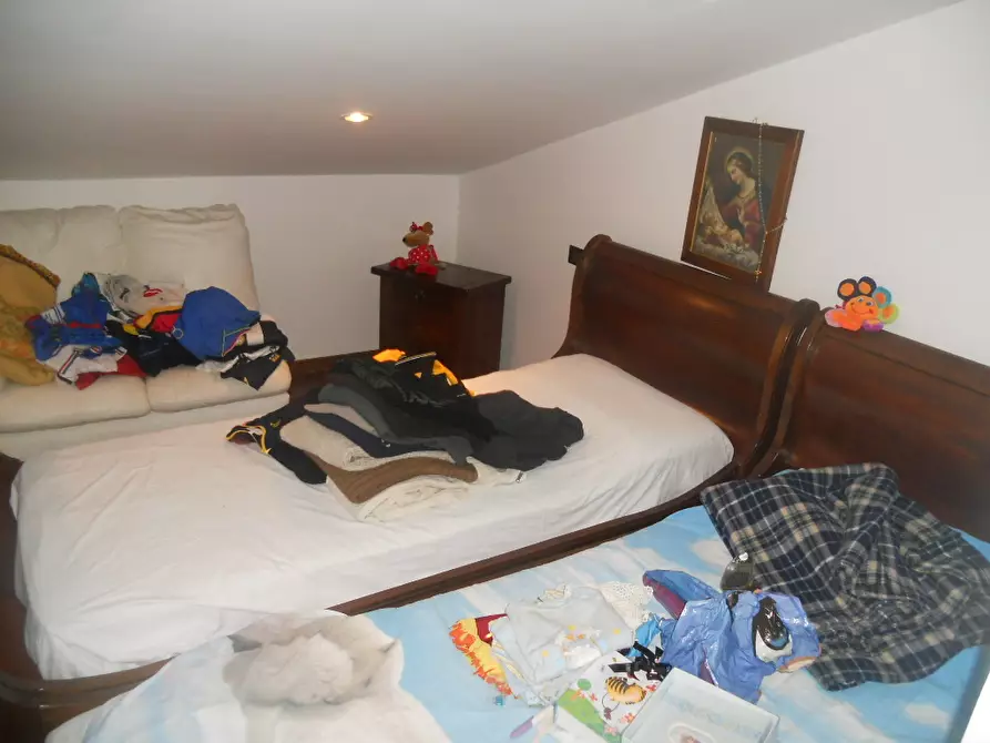 Immagine 15 di Villa in vendita  in Via dei Pini 40 a Castelnuovo Magra