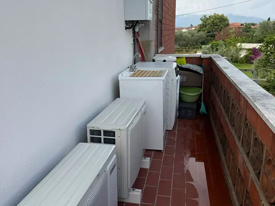 Immagine 13 di Appartamento in vendita  in Via Europa 24 a Ortonovo