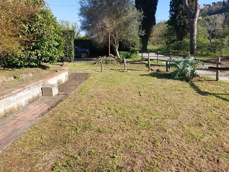 Immagine 22 di Casa semindipendente in vendita  in Via Luigi Einaudi 30 a Ameglia