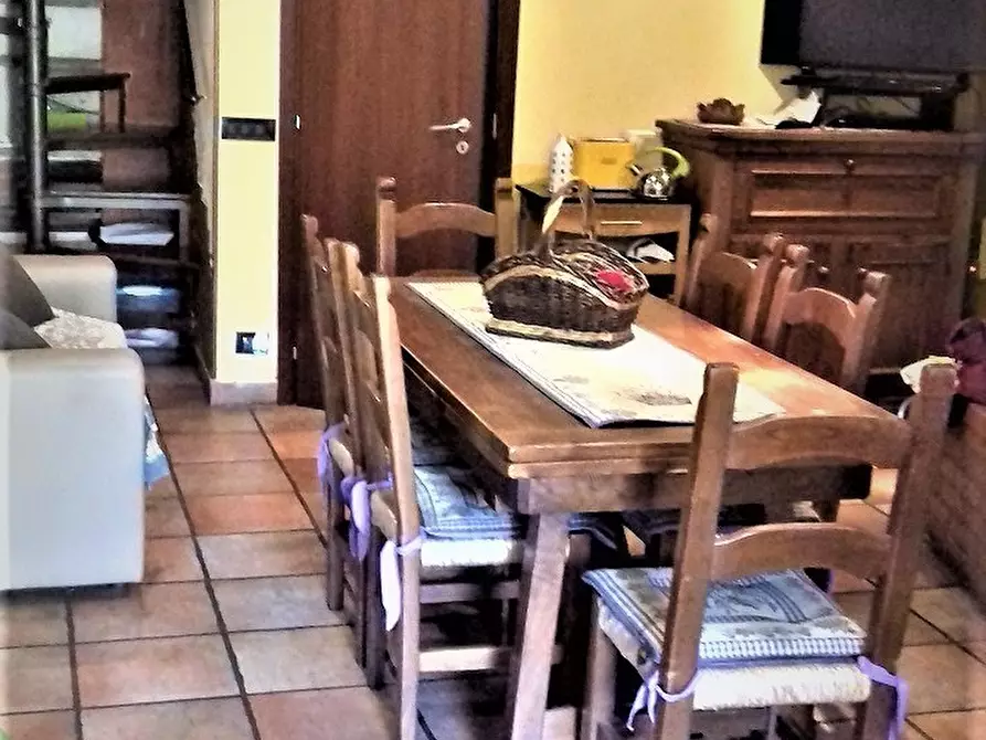 Immagine 4 di Terratetto in vendita  in Strada Comunale Potrignano Sorgnano 4 a Carrara