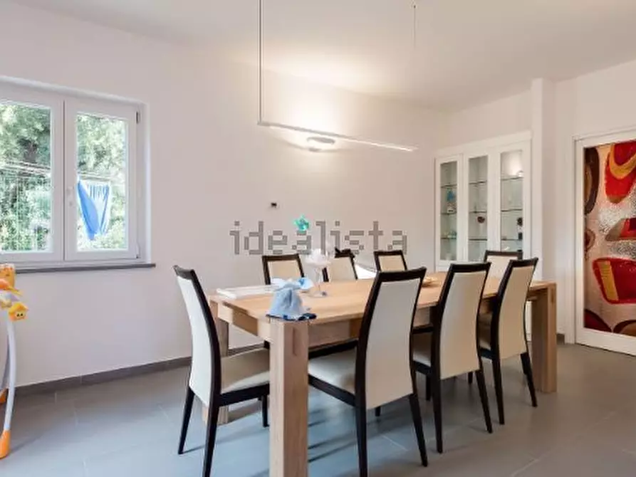 Immagine 93 di Casa semindipendente in vendita  a Castelnuovo Magra