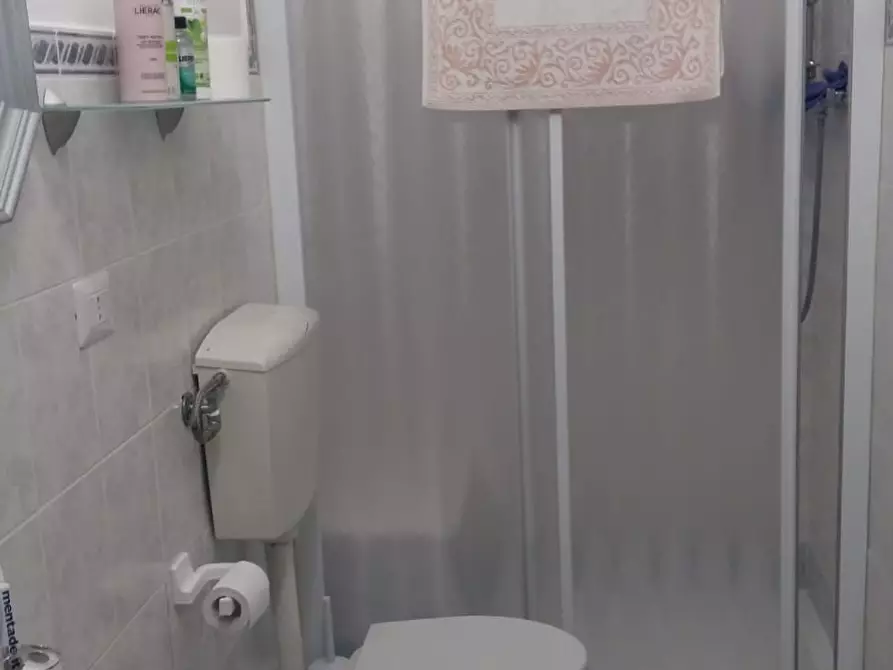 Immagine 26 di Casa semindipendente in vendita  in CORSO 40 a Ortonovo