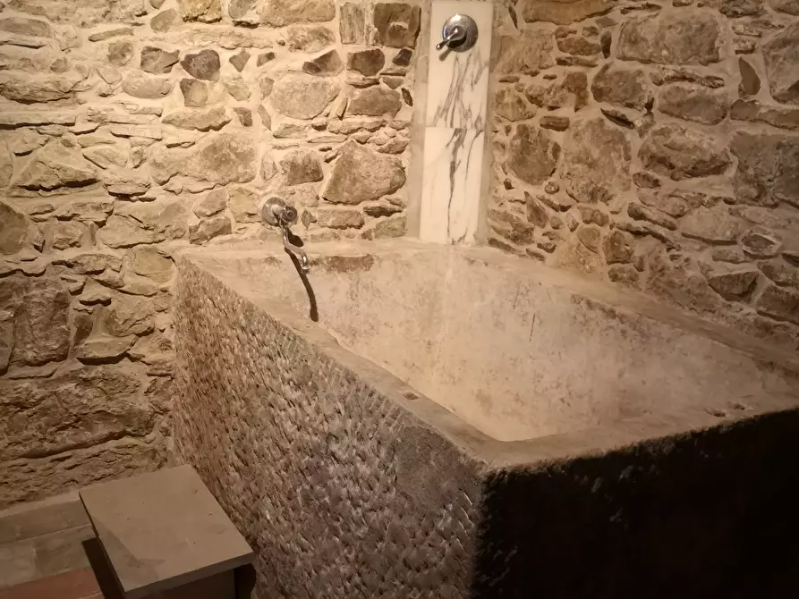 Immagine 56 di Villa in vendita  in Via Annunziata a Ortonovo