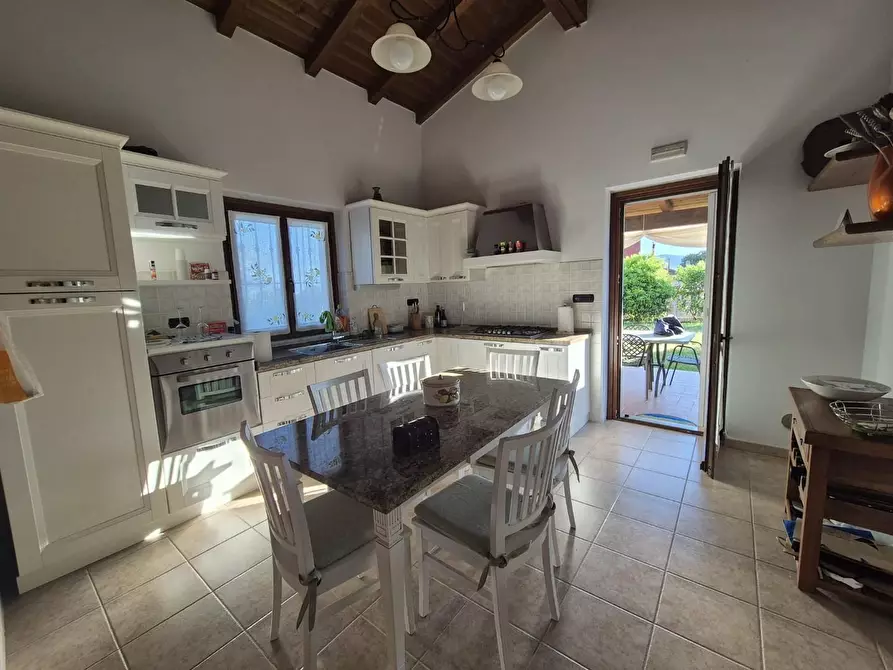 Immagine 1 di Terratetto in vendita  in Via Salicello 116 a Castelnuovo Magra