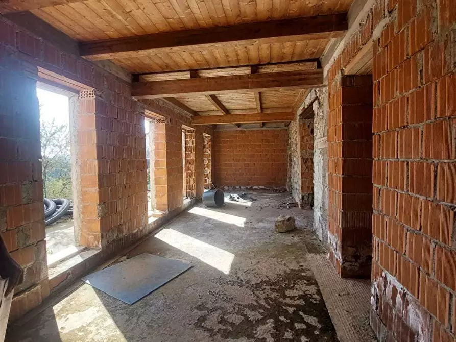 Immagine 20 di Casa semindipendente in vendita  in Via Belvedere 13 a Sarzana