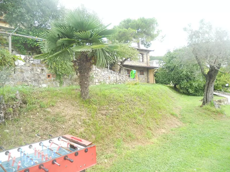 Immagine 11 di Villa in vendita  in Via Palvotrisia 92 a Castelnuovo Magra