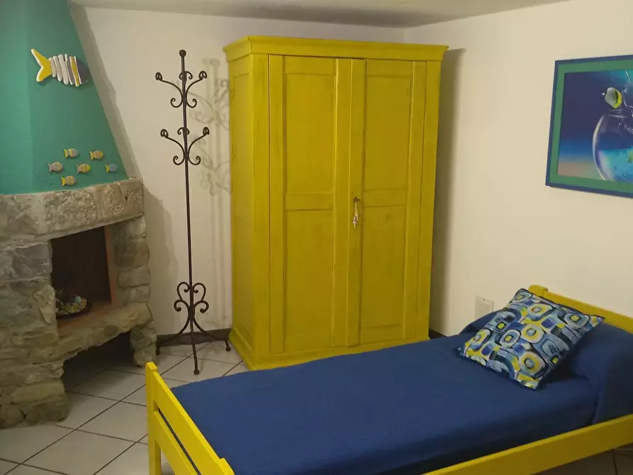 Immagine 14 di Casa semindipendente in vendita  in Piazza della Chiesa 15 a Ortonovo