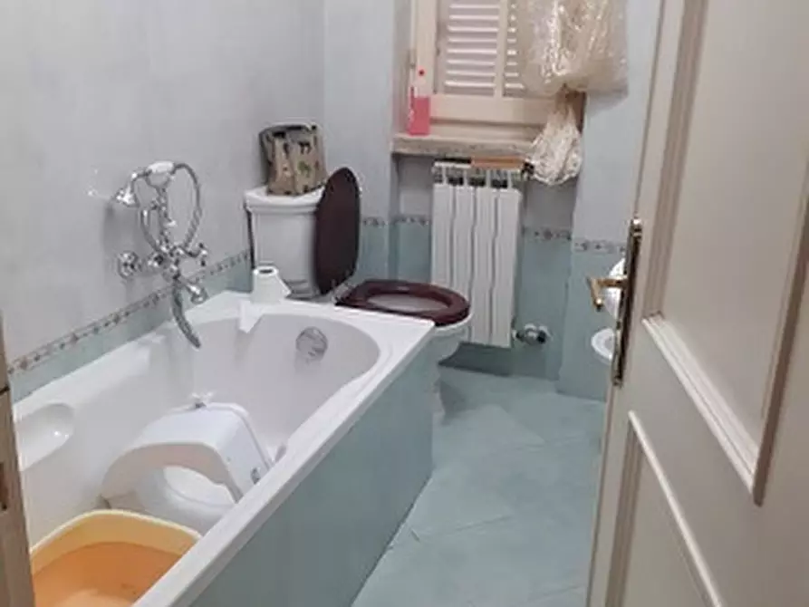 Immagine 24 di Casa semindipendente in vendita  in Viale XX Settembre 207C a Carrara