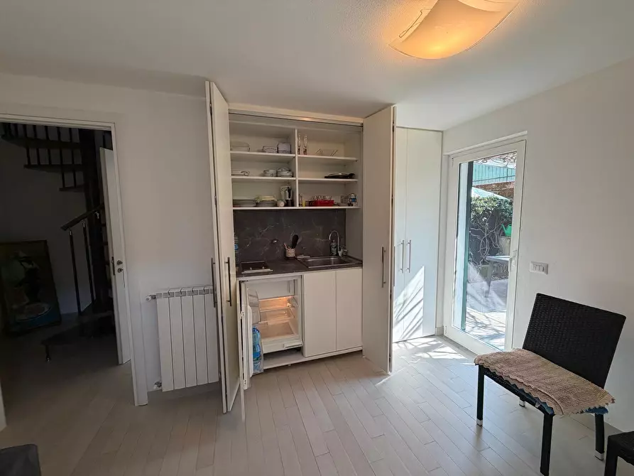 Immagine 14 di Terratetto in vendita  in Via Giacomo Leopardi 12 a Ameglia