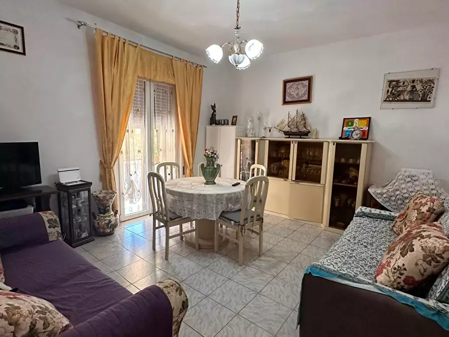 Immagine 10 di Casa semindipendente in vendita  in Via Tavolara 454 a Castelnuovo Magra