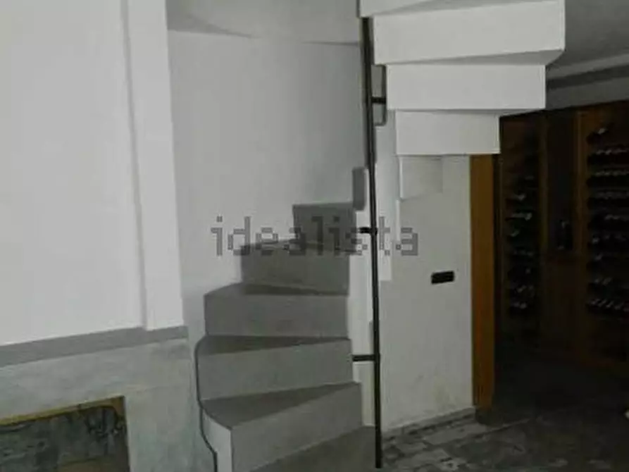 Immagine 102 di Casa semindipendente in vendita  a Castelnuovo Magra