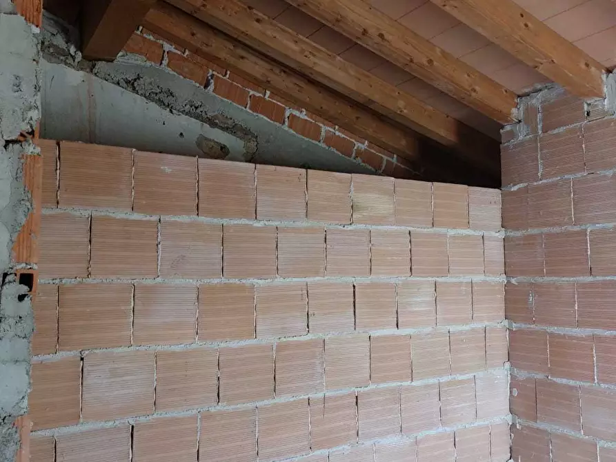 Immagine 19 di Terratetto in vendita  in Via Paradiso 3 a Castelnuovo Magra