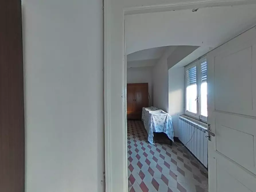 Immagine 7 di Casa bifamiliare in vendita  in Via Piazzola Falcin 5 a Sarzana