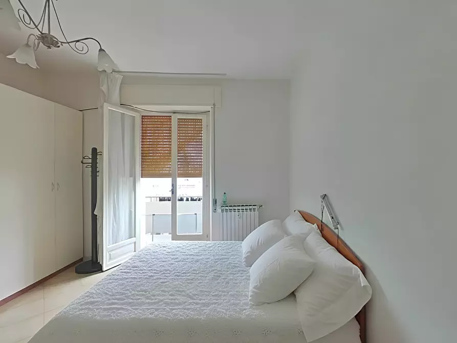 Immagine 4 di Appartamento in vendita  in LERICI a Lerici