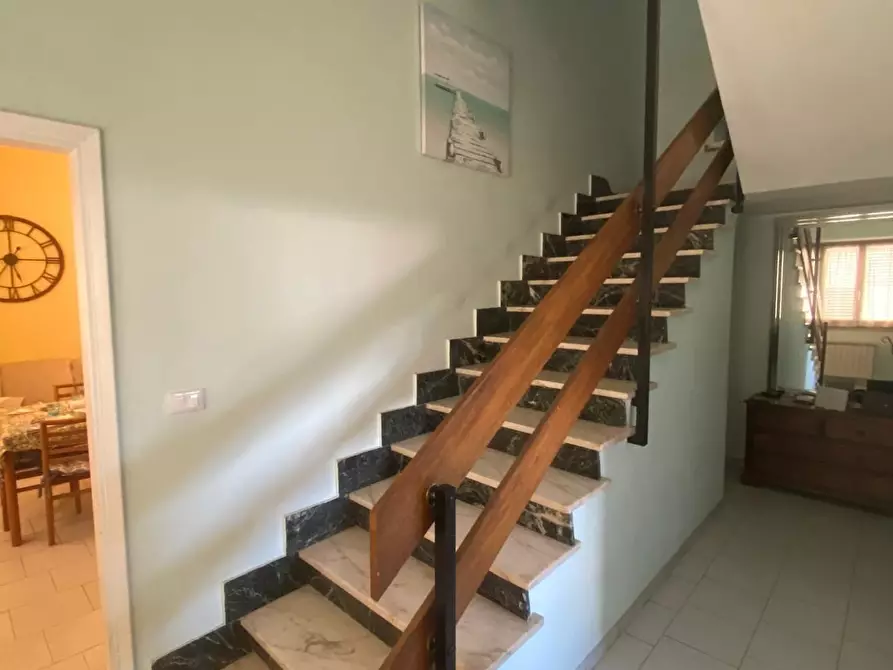 Immagine 45 di Casa semindipendente in vendita  in Via Tavolara 19 a Castelnuovo Magra