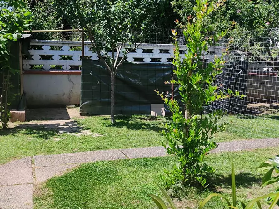 Immagine 20 di Casa semindipendente in vendita  in Via Dogana 23 a Ortonovo