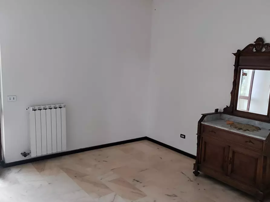 Immagine 25 di Casa bifamiliare in vendita  in Via Fontanella 32 a Castelnuovo Magra