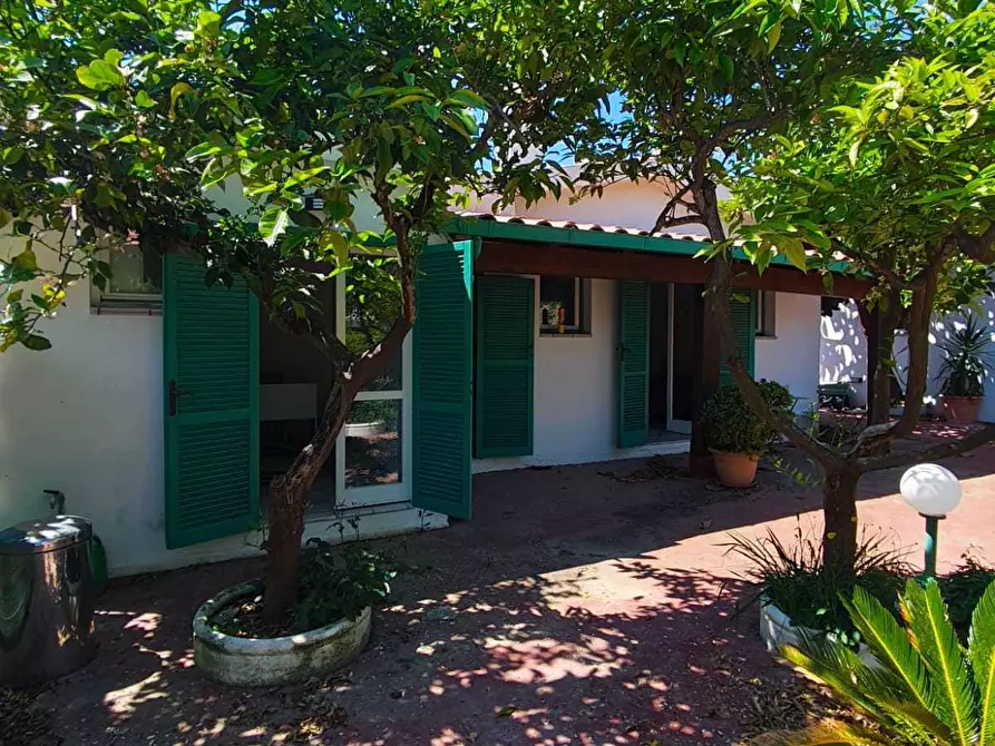 Immagine 2 di Villa in vendita  in Viale Alcide de Gasperi 87 a San Felice Circeo