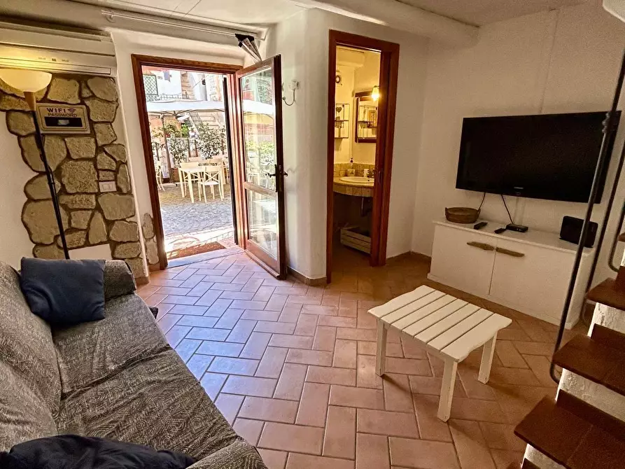 Immagine 3 di Appartamento in vendita  in centro storico a San Felice Circeo