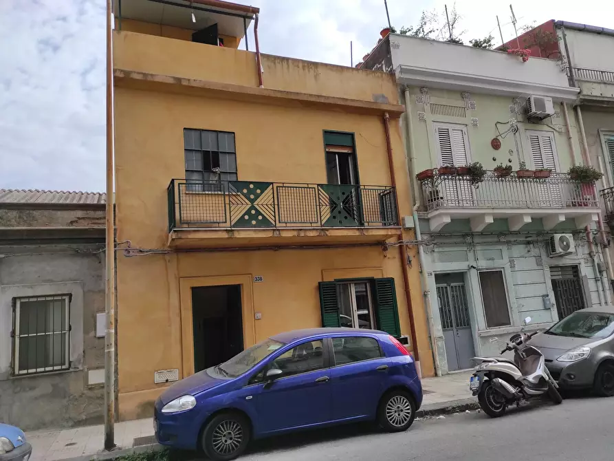 Casa trifamiliare in vendita in via palermo 338 a Messina