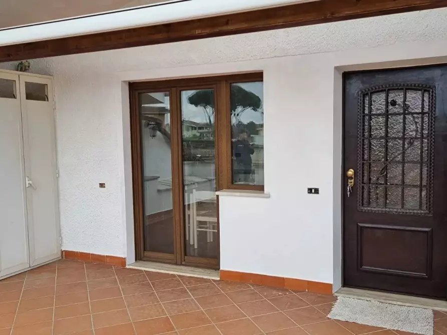 Casa trifamiliare in vendita a Anzio