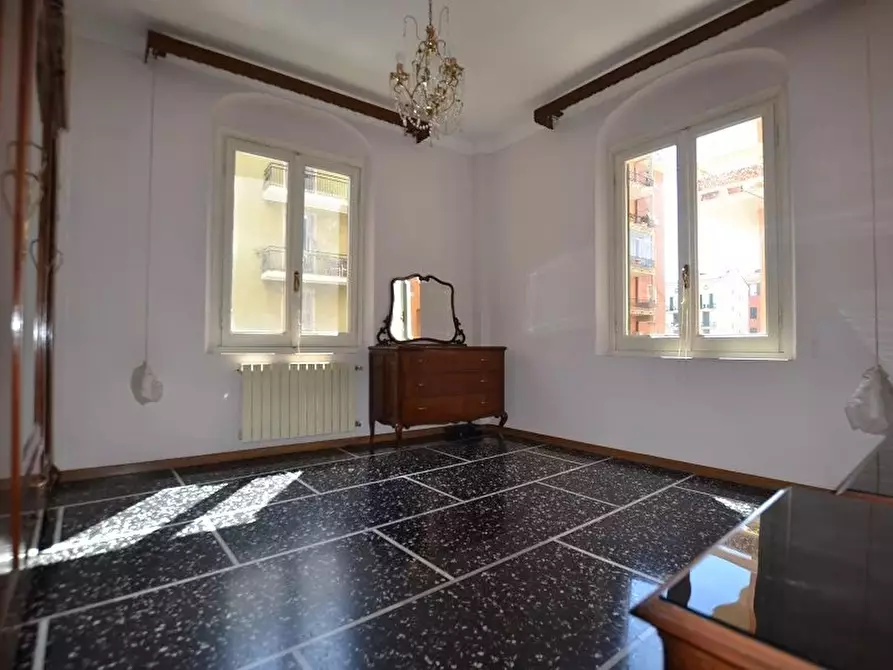 Casa trifamiliare in vendita in Corso Vincenzo De Michiel a Chiavari