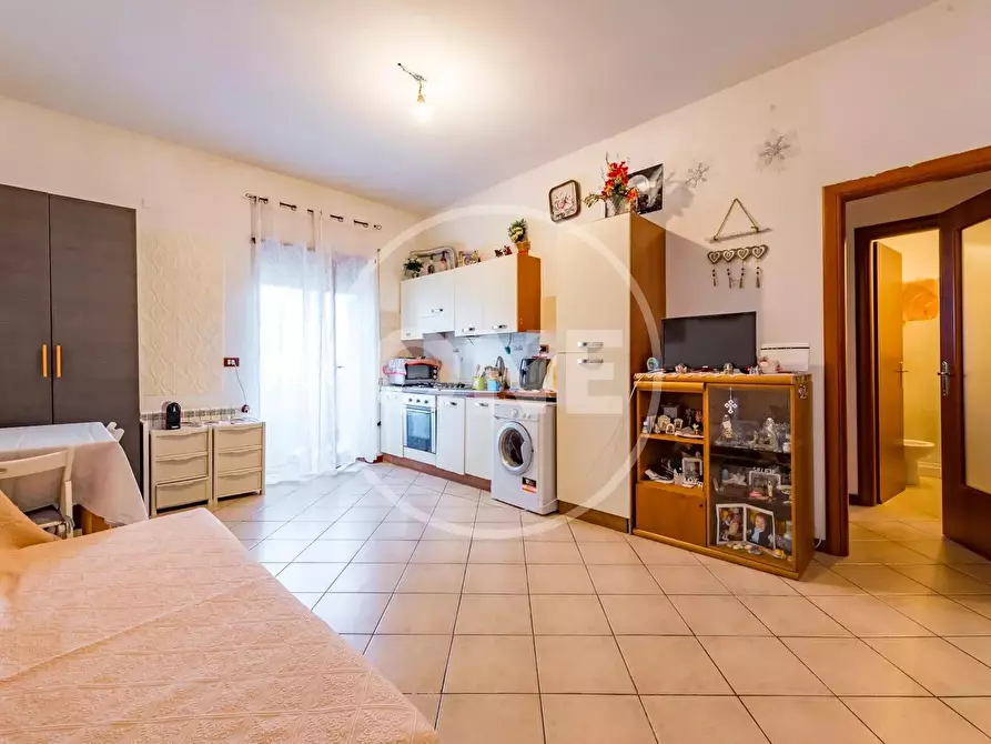 Casa trifamiliare in vendita in Via Casilina 2191 a Roma